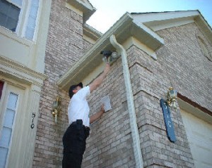 Wireless-Security-Cameras-For-Homes-300x239.jpg