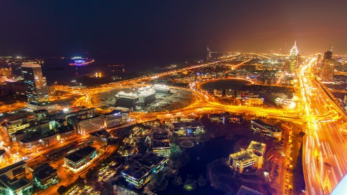 dubai-timelapse-made-on-rooftop-of-skyscraper-with-internet-city-view-at-night