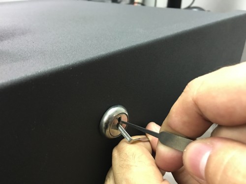 lockbox lockpicking