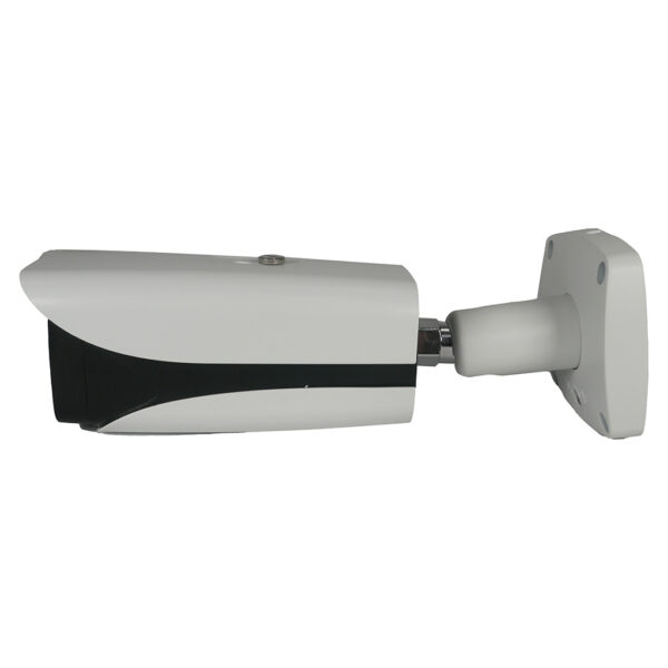 Elite 8MP Motorized Zoom IP Bullet Camera - Image 4